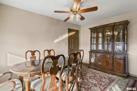 2120 Blackhawk Rd, Springfield, IL 62702 photo 11