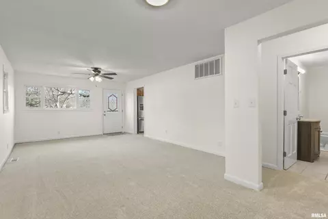 3193 W Aire Rd, Springfield, IL 62707 photo 6