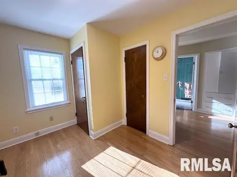 1529 N 3rd St, Springfield, IL 62702 photo 24