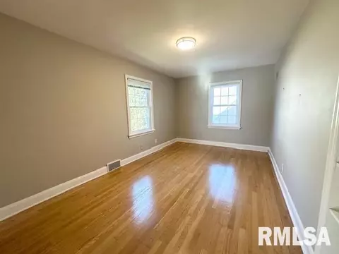 1529 N 3rd St, Springfield, IL 62702 photo 22