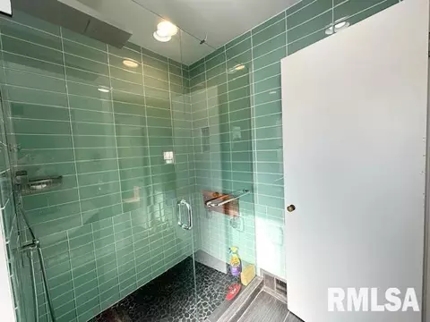 1529 N 3rd St, Springfield, IL 62702 photo 21
