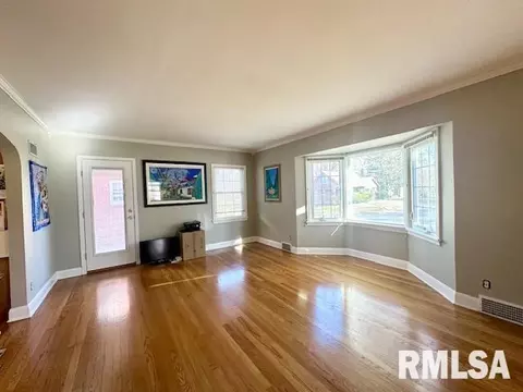 1529 N 3rd St, Springfield, IL 62702 photo 11