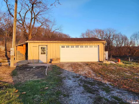 205 N County Road 480, Sutter, IL 62373 photo 5