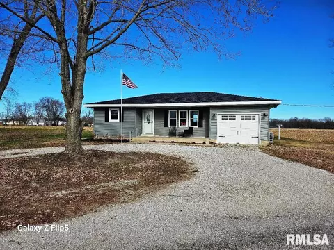 142 Burrell St, Hettick, IL 62649
