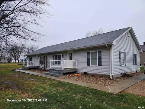 104 S Josephine St, Atlanta, IL 61723