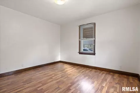 2667 S 7th St, Springfield, IL 62703 photo 15