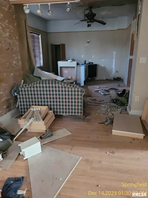 702 N 13th St, Springfield, IL 62702 photo 8