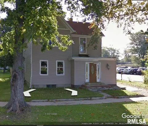 702 N 13th St, Springfield, IL 62702