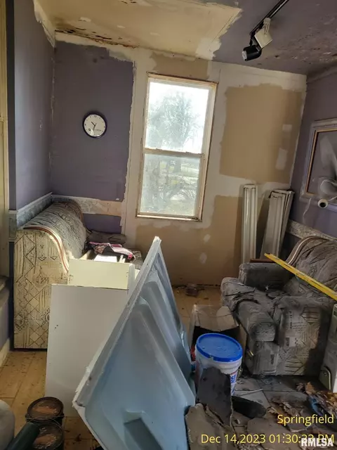 702 N 13th St, Springfield, IL 62702 photo 6