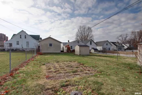 2033 Cherry St, Quincy, IL 62301 photo 21