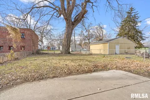 1115 N 5th St, Springfield, IL 62702 photo 39