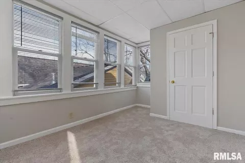 1115 N 5th St, Springfield, IL 62702 photo 27