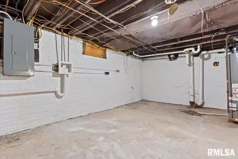 1115 N 5th St, Springfield, IL 62702 photo 36