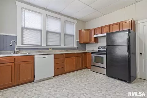 1115 N 5th St, Springfield, IL 62702 photo 19