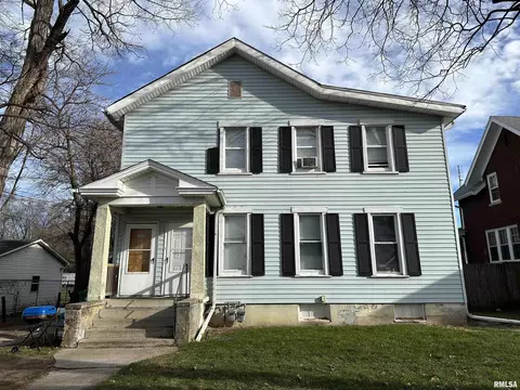 195 197 N Seminary St, Galesburg, IL 61401