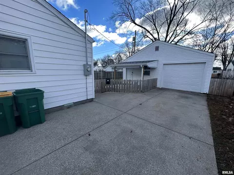 40 Lilac Ln, Springfield, IL 62702 photo 12