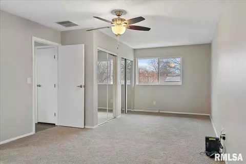 240 Saxon Dr, Springfield, IL 62704 photo 14