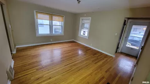 2206 S 12th St, Springfield, IL 62703 photo 20
