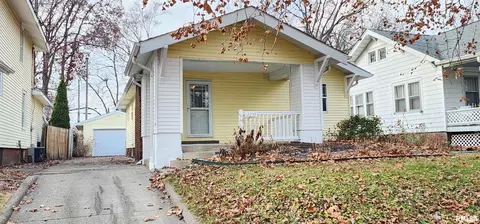 2513 S 9th St, Springfield, IL 62703