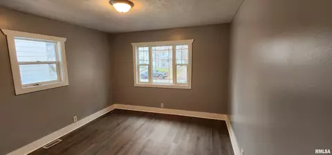 2513 S 9th St, Springfield, IL 62703 photo 14