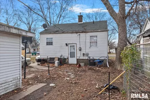 1032 N 14th St, Springfield, IL 62702 photo 14