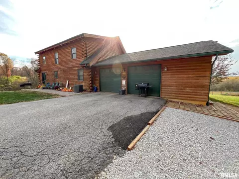 10466 Hacke Rd, Plainview, IL 62685 photo 10