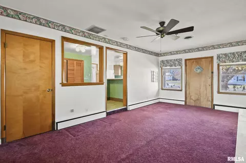 900 N Bruns Ln, Springfield, IL 62702 photo 7