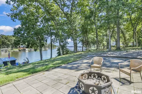 Exterior - 42 Hazel Dell Ln, Springfield, IL 62712 photo 10 of 13
