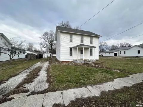 104 E School St, Camp Point, IL 62320 photo 24