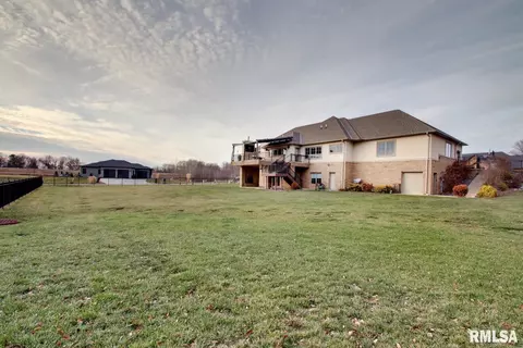 600 Long Dr, Quincy, IL 62305 photo 22