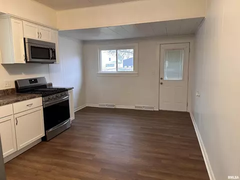 1515 E Keys St, Springfield, IL 62702 photo 7