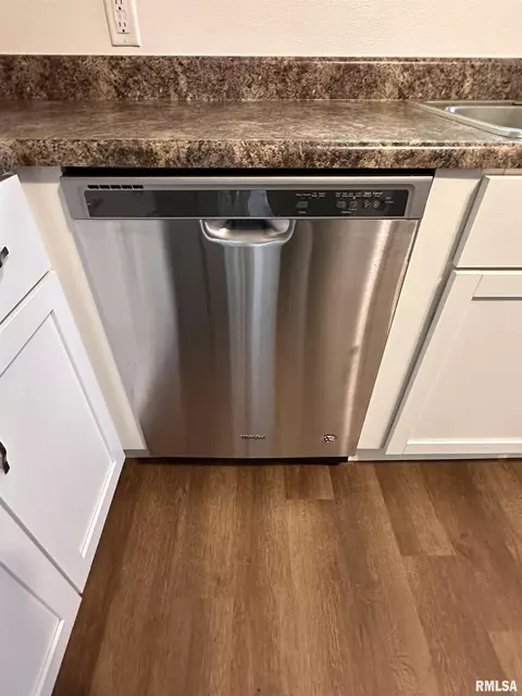 1515 E Keys St, Springfield, IL 62702 photo 10