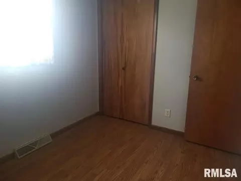404 Jared St, Abingdon, IL 61410 photo 10