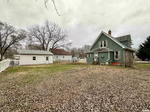 1109 E 5th St, Beardstown, IL 62618 photo 34