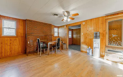 997 2120 Ave, Chestnut, IL 62518 photo 9