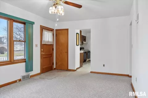 3012 E Trinity Ave, Springfield, IL 62702 photo 5