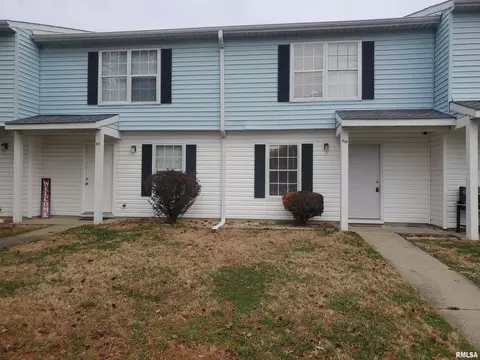 612 B-10 E Campus Dr, Carbondale, IL 62901