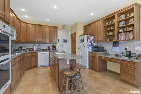 3120 Catalpa Dr, Springfield, IL 62712 photo 14