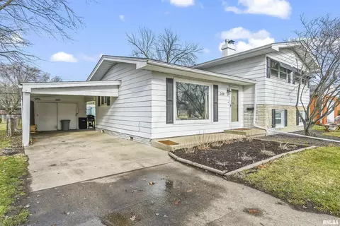 2109 E Sangamon Ave, Springfield, IL 62702 photo 2
