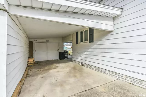 2109 E Sangamon Ave, Springfield, IL 62702 photo 34