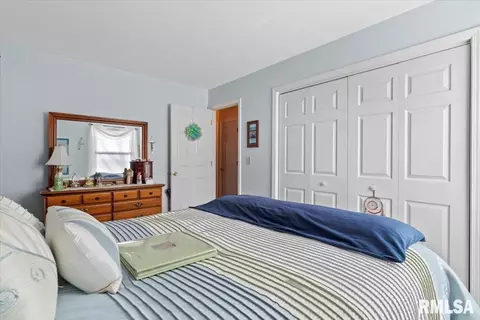 1604 Maureen Ct, Springfield, IL 62702 photo 13