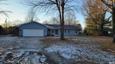 306 S Namakeha St, Ashland, IL 62612