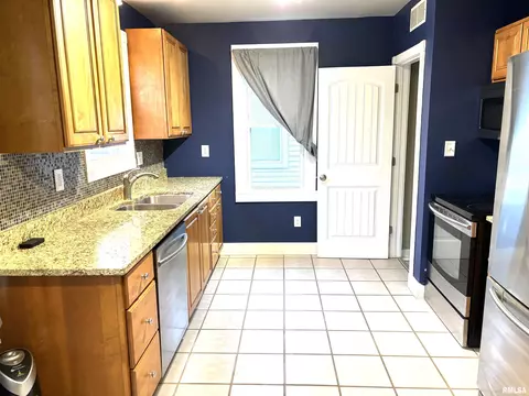 2416 Lowell Ave, Springfield, IL 62704 photo 19