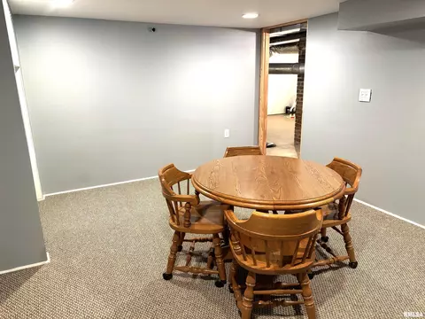 2416 Lowell Ave, Springfield, IL 62704 photo 40