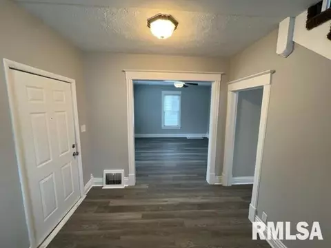 924 Henrietta St, Springfield, IL 62704 photo 12