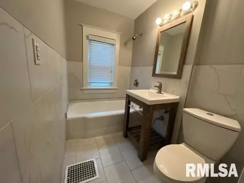 924 Henrietta St, Springfield, IL 62704 photo 22