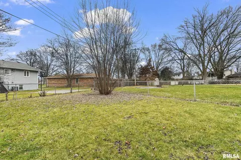 105 Mesa Rd, Springfield, IL 62702 photo 31