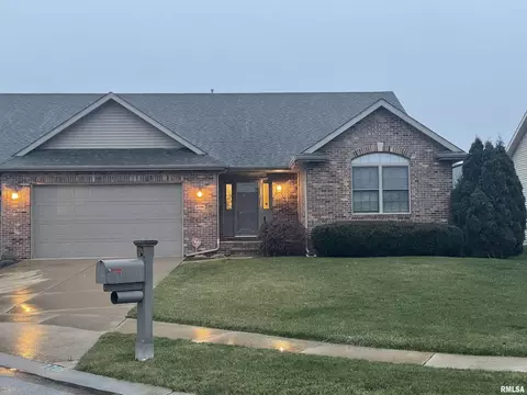 2706 Whiteside Pl, Springfield, IL 62711