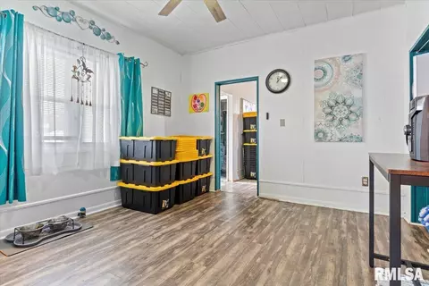 1615 N 10th Ave, Springfield, IL 62702 photo 8