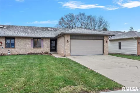 3102 Cascade Dr, Springfield, IL 62704